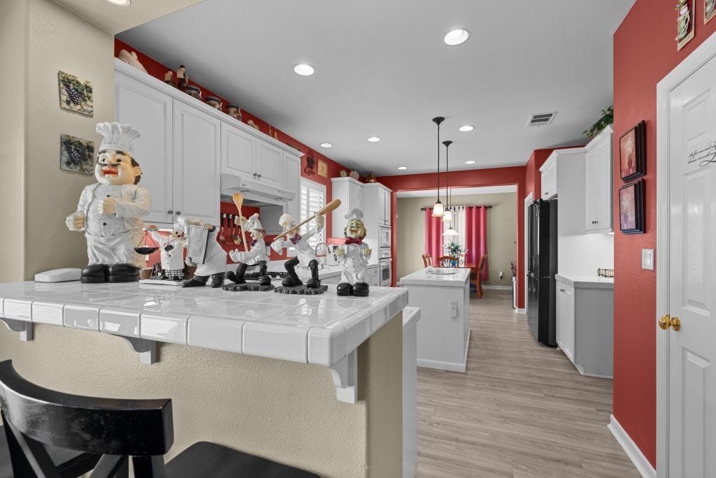 Murrieta Real Estate Photography: A Large Kitchen.