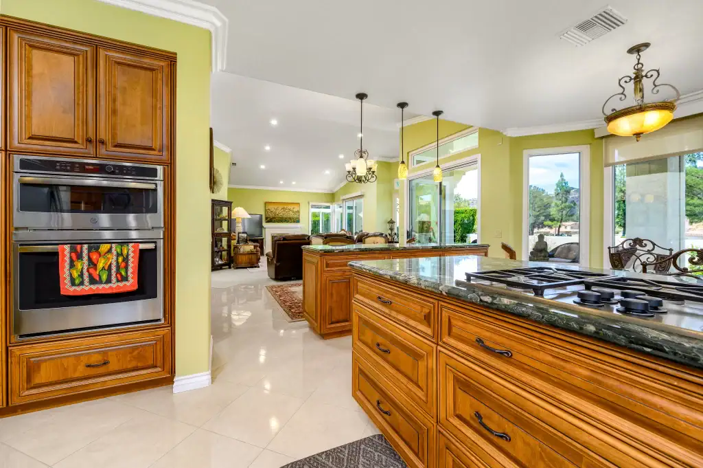 Menifee Real Estate Photography of a kitchen